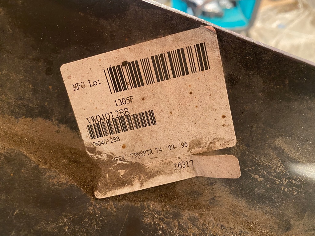 фото №12, Vw transporter t4 бампер задня задній тюнінг