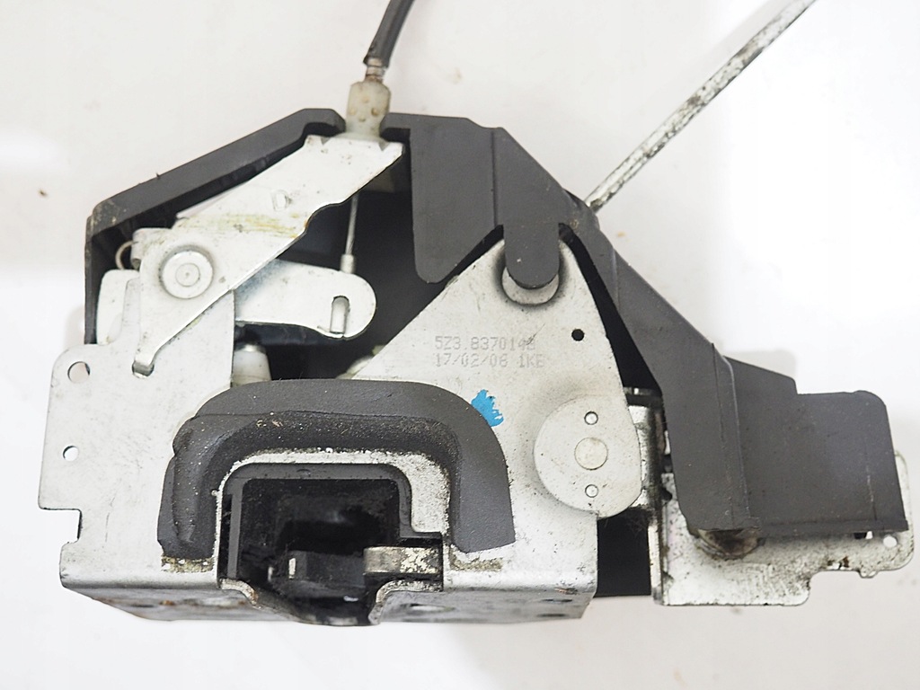 фото №10, Vw fox замок дверь правый 5z3837014b оригинал