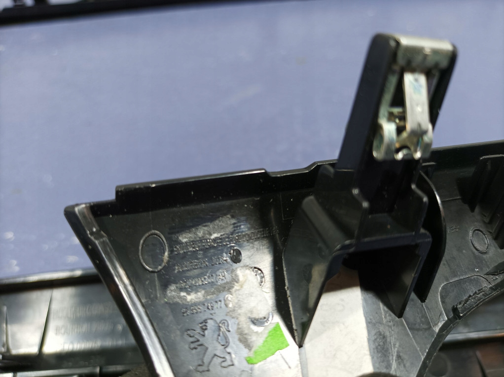 фото №8, Peugeot 508 i накладки декоры консоли туннель среднего 9688873877