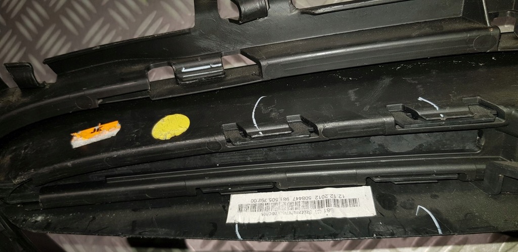 фото №14, Porsche cayman s 981 решітка бампера права перед рамка протитуманної фари pdc czarna