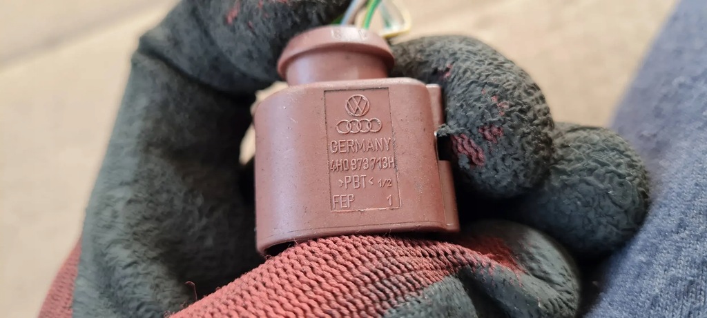 фото №11, A4 b9 8w штекер колодка соединитель 4h0973713h a5 8w q5 vw audi