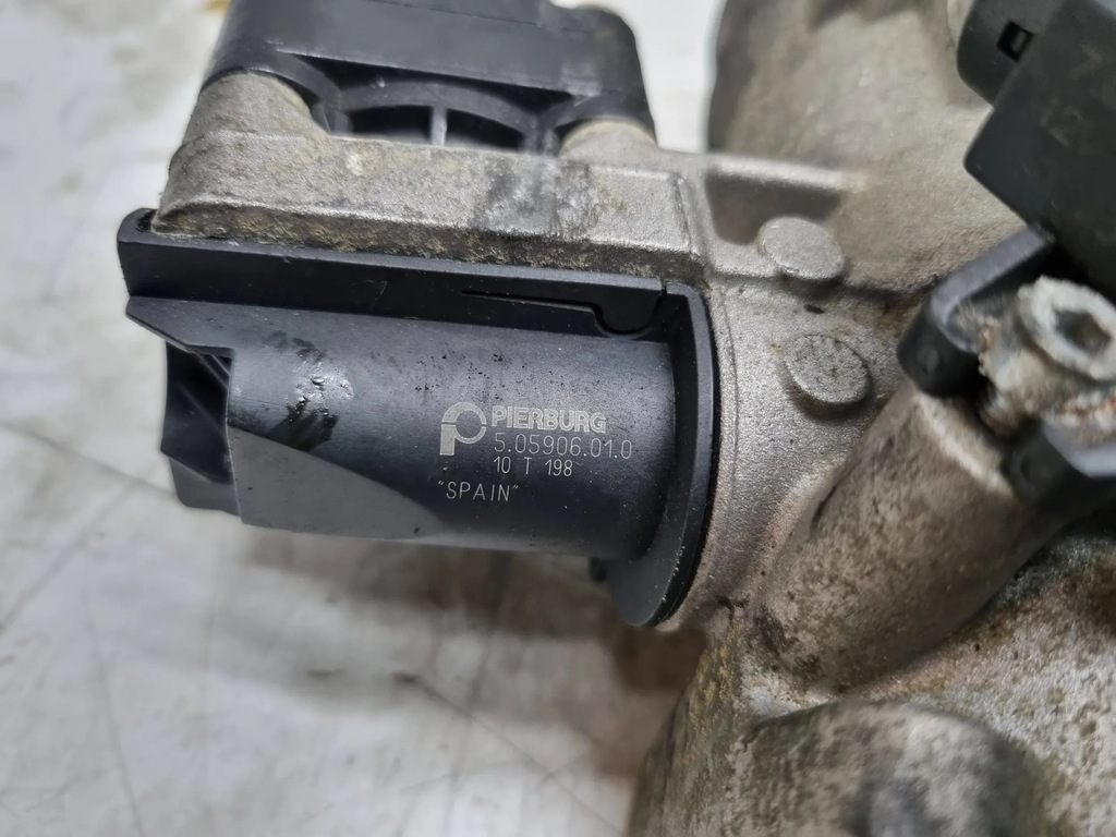 фото №7, Клапан egr радіатор 30757742 volvo xc60 xc70 v70 s80 ii