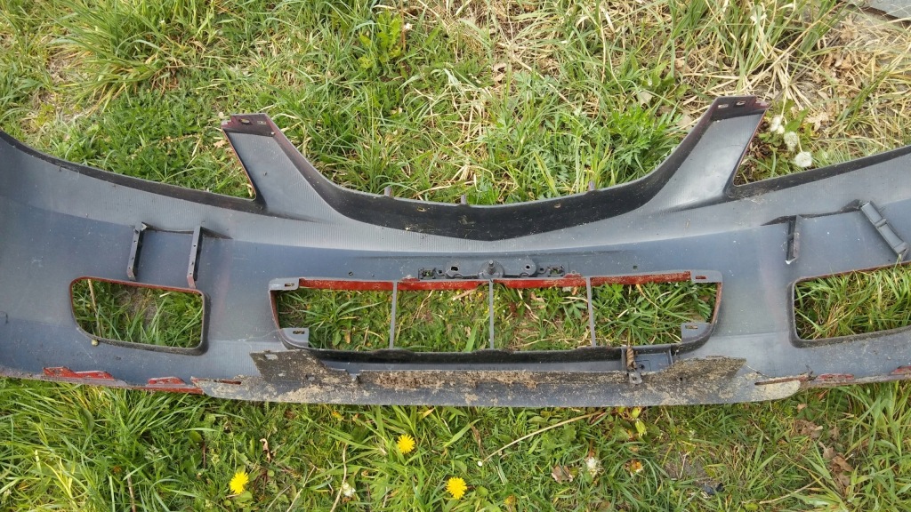 Mazda 323 2000 2001 2002 2003 бампер передний Недорого