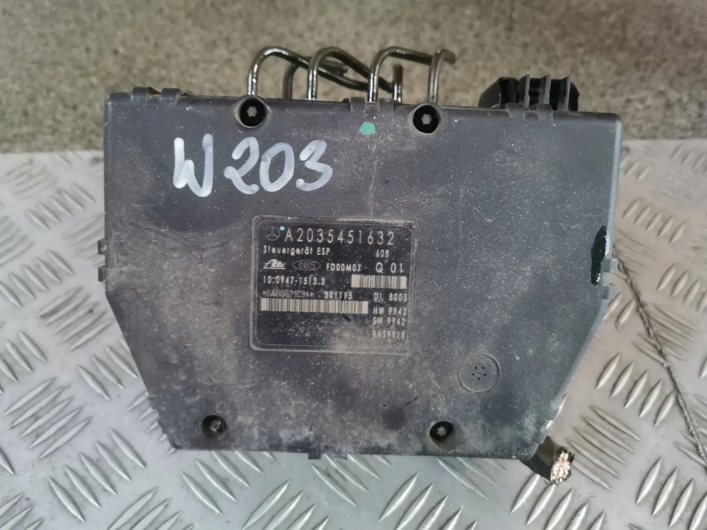 фото №1, Насос abs mercedes w203 оригинальный номер a2035451632