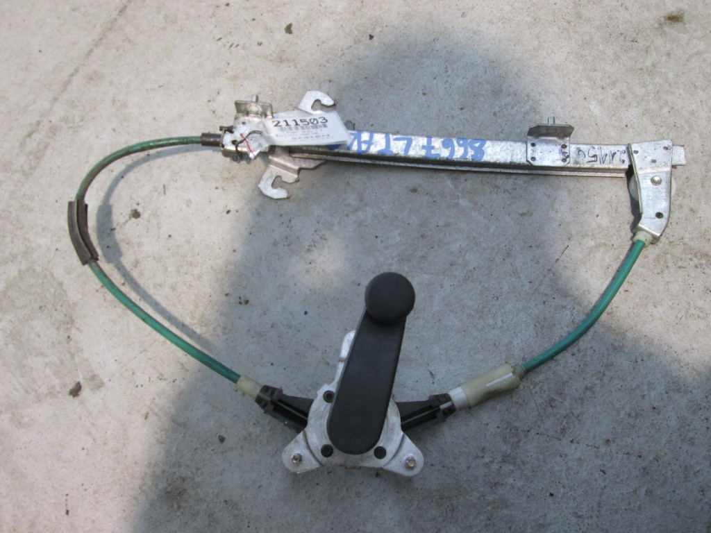 фото №1, Alfa romeo 146 підйомник скло лівий задня механічний+ ручка склопідйомника