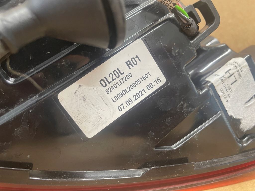 фото №6, Kia proceed iii lift лампа задня ліва ідеальний стан 92401-j7200 92402-j7200