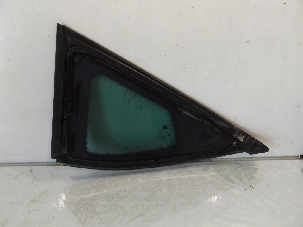 фото №3, Delta iii скло правий задня