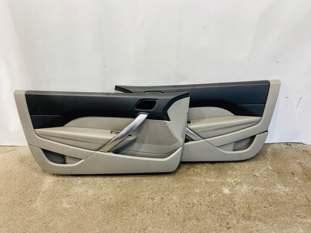 фото №15, Сидіння заднє сидіння світла шкіра шкіряний обшивки peugeot 308 cc cabrio