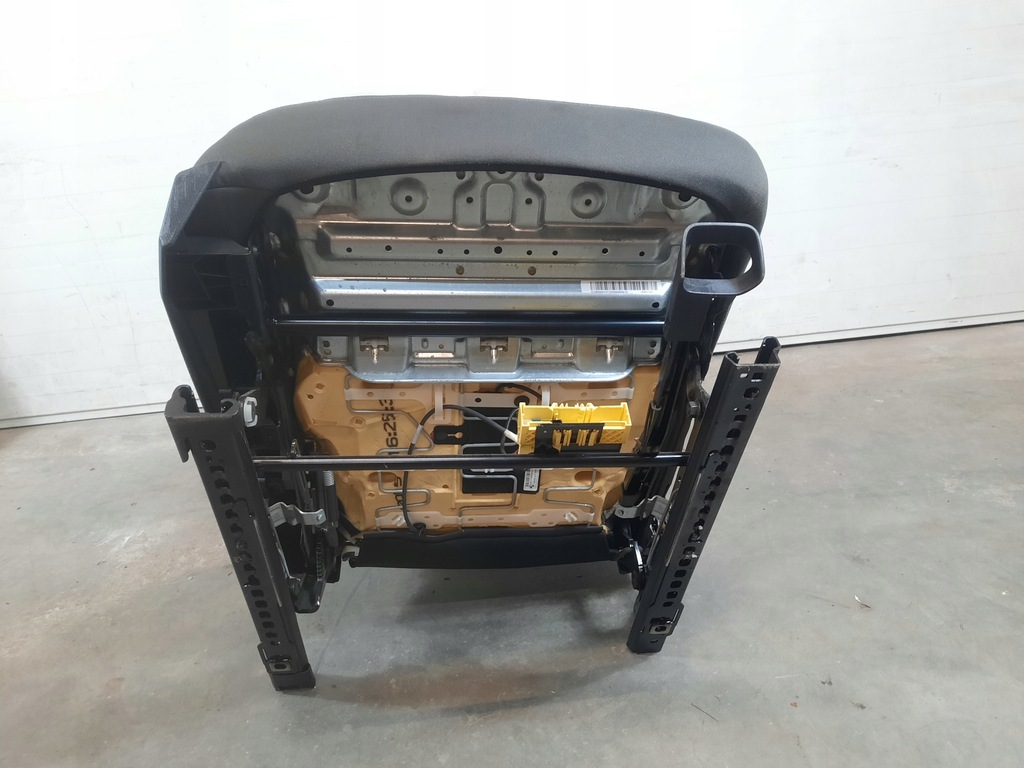 фото №6, Сиденье правый перед передний bmw i3 i01