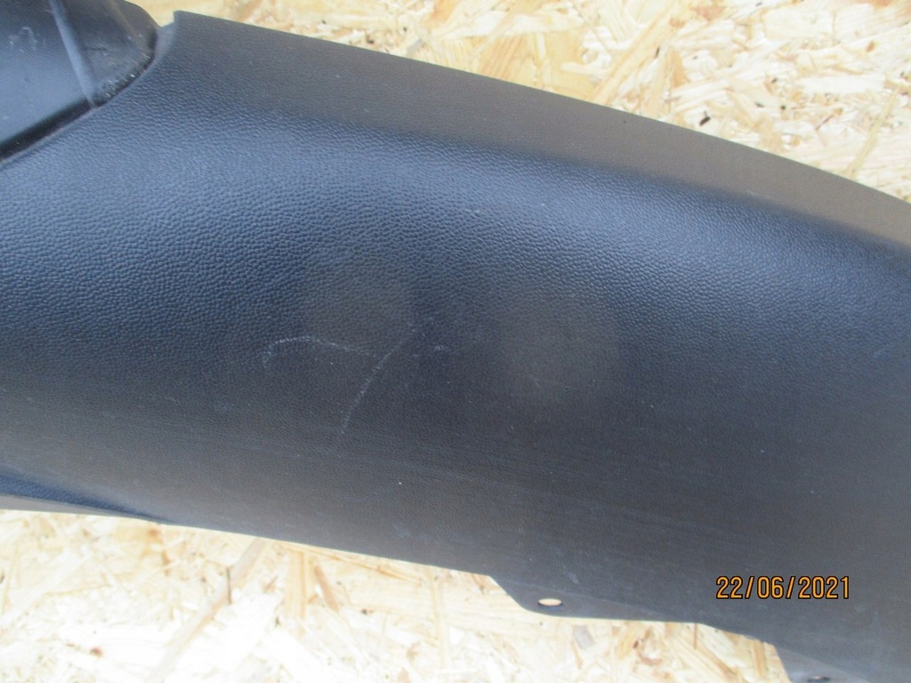 фото №8, Mercedes glc w253 спойлер накладка бампер перед