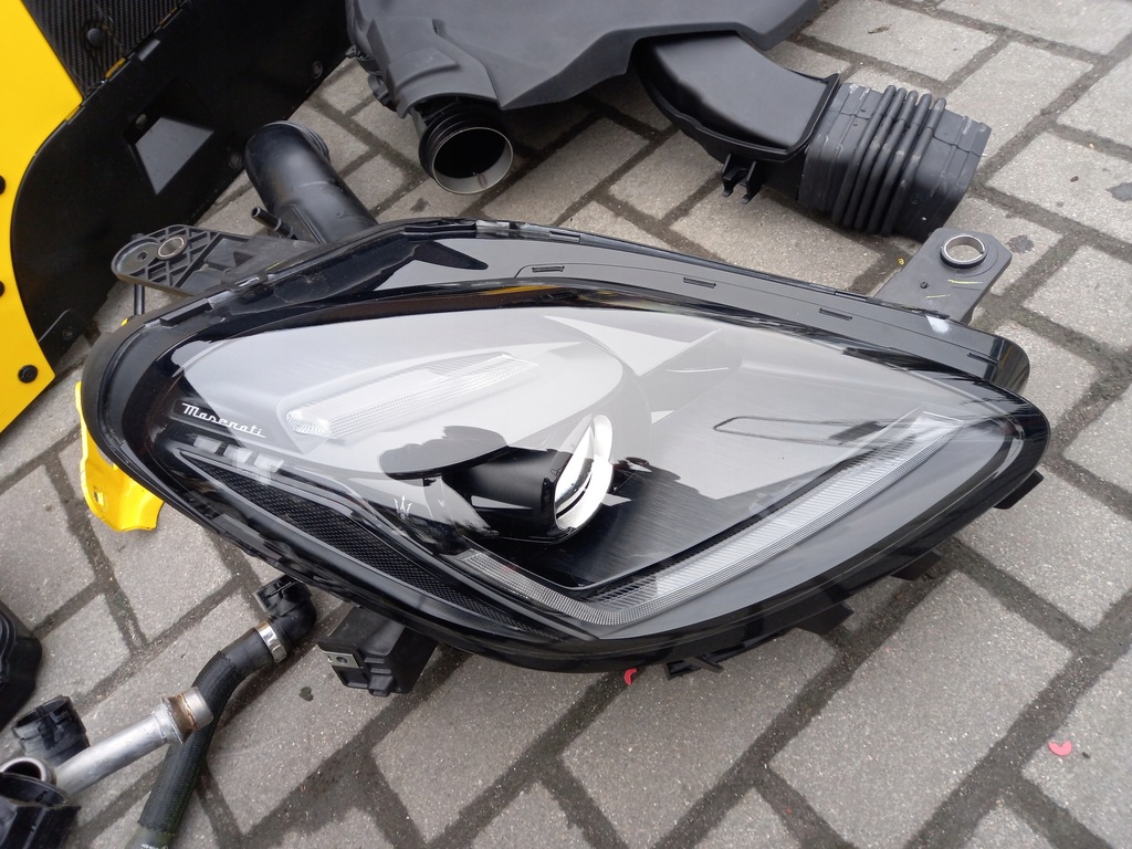 фото №8, Maserati grecale trofeo перед бампер капот full led крыло радиатор