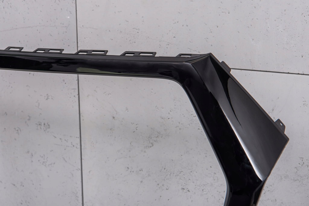 фото №11, Audi q7 sq7 4m 15-20 przed faceliftingiem czarna рамка решітка 4m0853651b