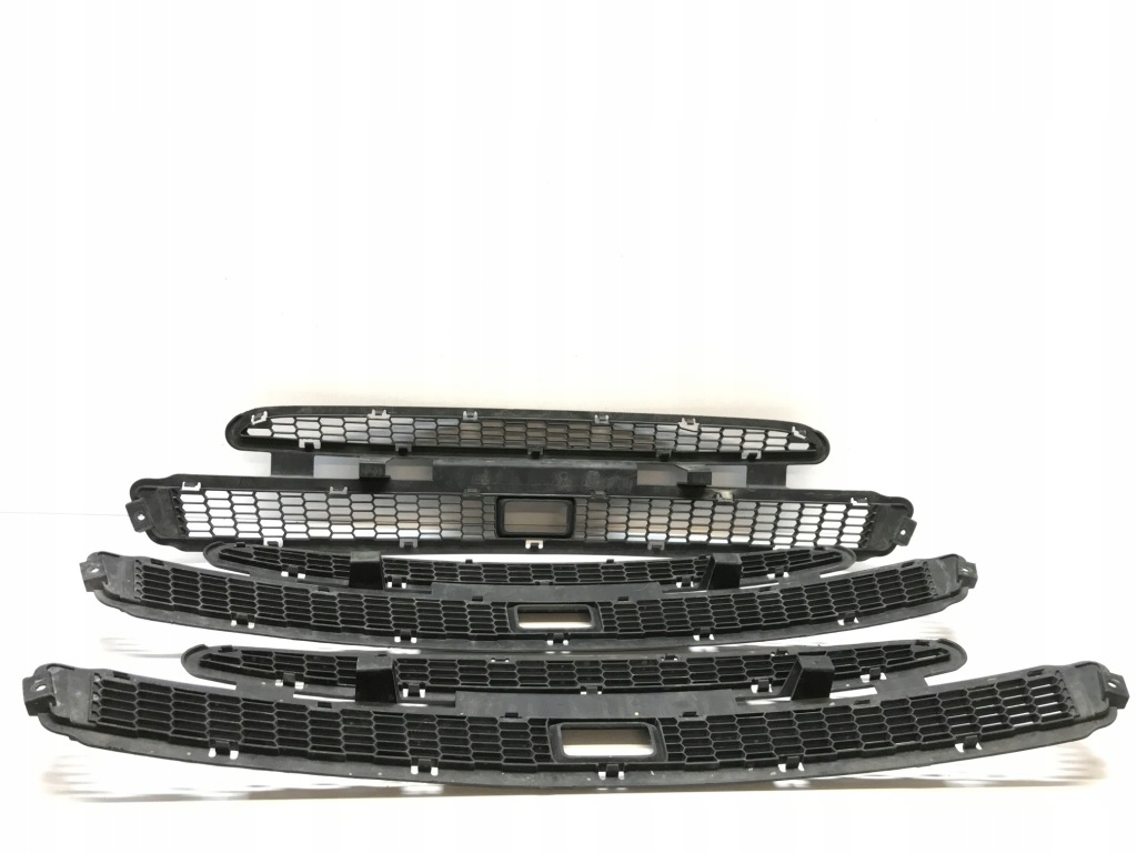 фото №9, Tesla model s решітка бампера середня перед 1038211-00-a