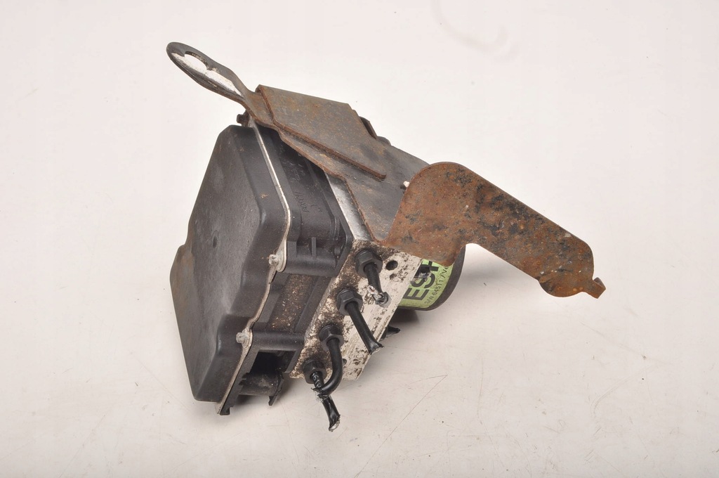 фото №5, Hyundai i30 i tucson 1 i 1.4 16v 109km насос abs 58920-2e500