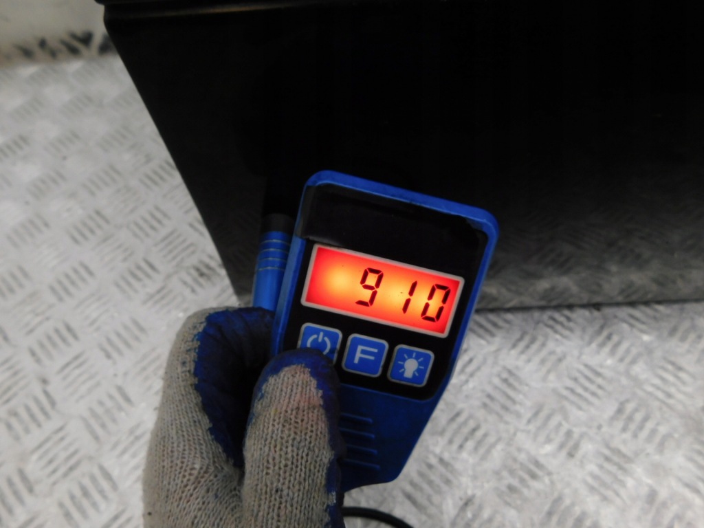 Двері праве перед - mercedes ml w164 c197 Доставка