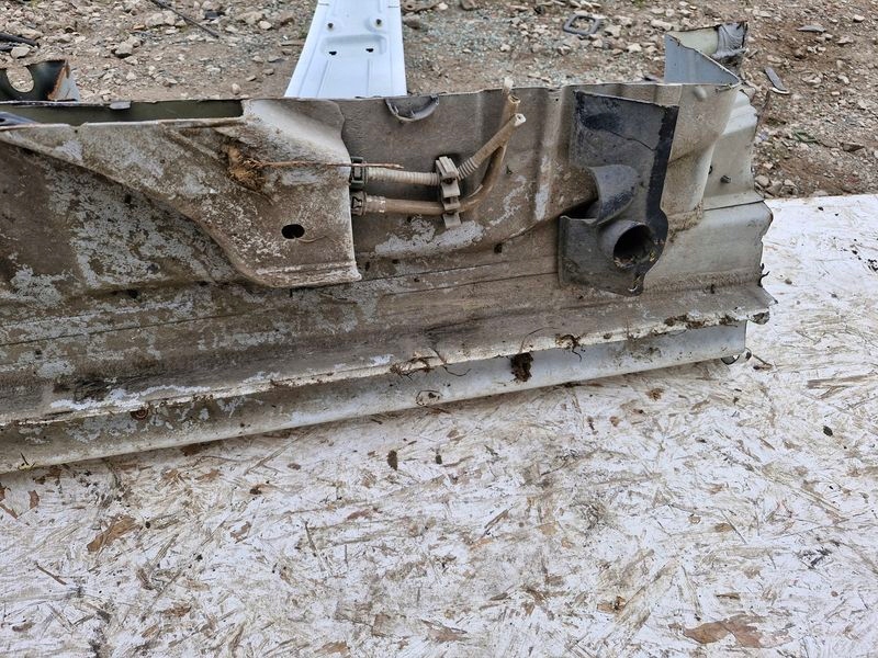 фото №8, Citroen c3 iii 3 порог правый блок двигателя средний ewpb