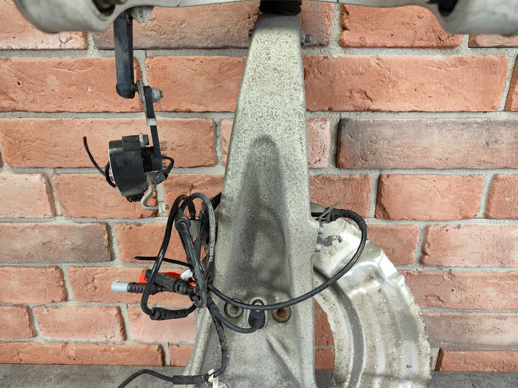 фото №8, Bmw f10 f11 поворотний кулак ліва передня лівий перед + важелі 2wd rwd 6775769