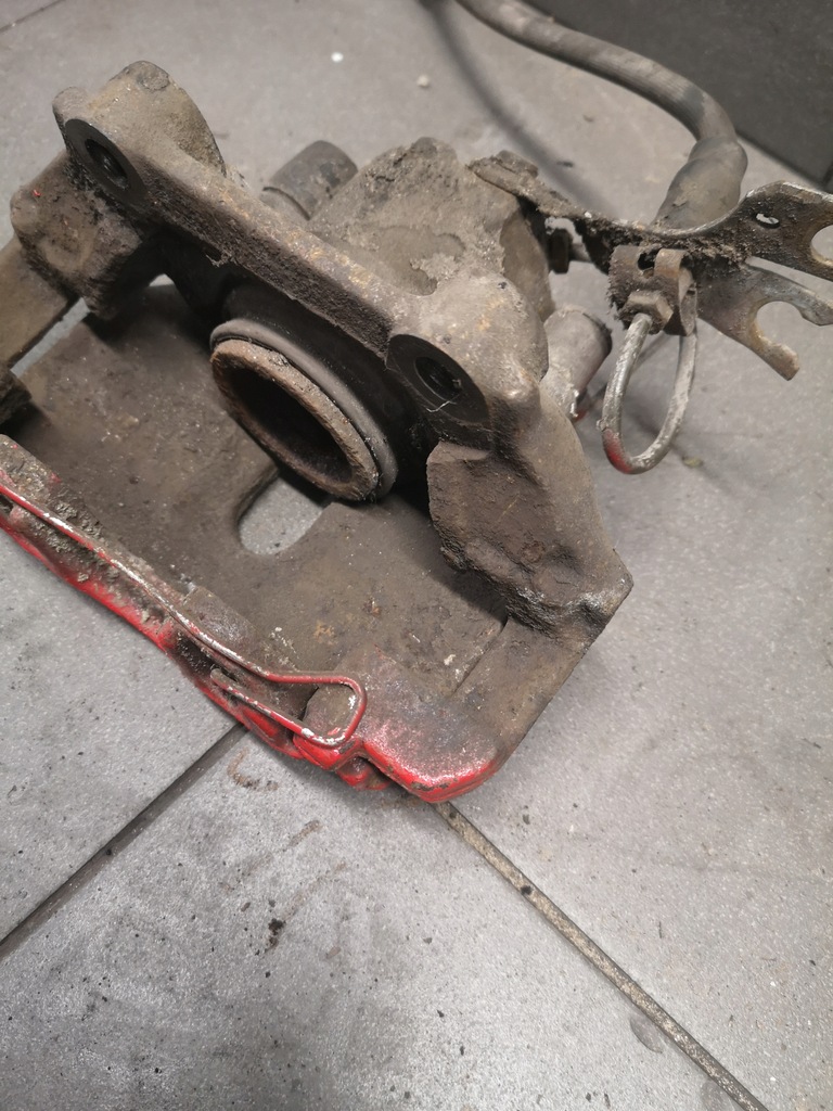 фото №5, Суппорт тормозной левый перед audi a6 c5 282mm