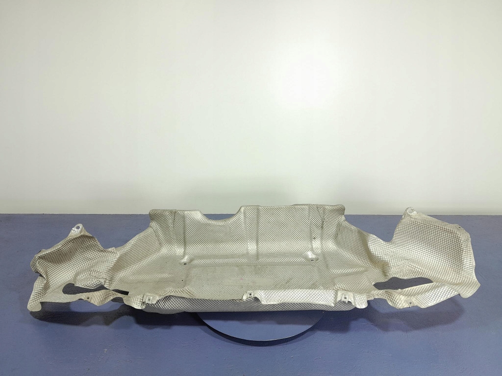 фото №6, Mercedes a w177 a45s защита тепловая выхлоп a1776825000