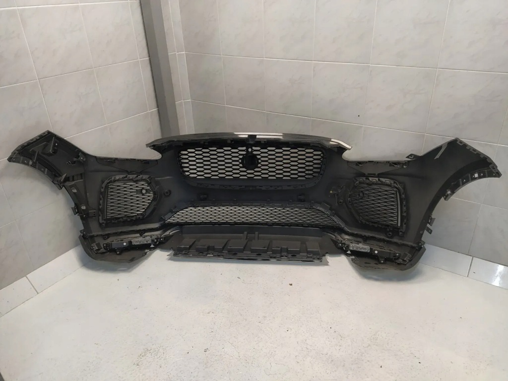 фото №11, Jaguar e-pace x540 r dynamic бампер перед решётка радиатора значок 4xpdc противотуманные фары