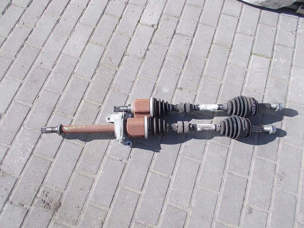 фото №1, Kadjar привідний вал права 1.2 tce 391004pa0b механічна коробка передач