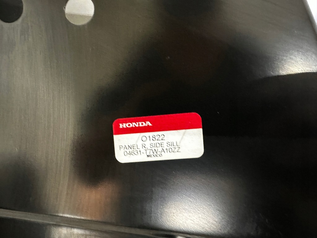 фото №4, Honda hr-v ii правый порог блок двигателя 15- новый oryg !