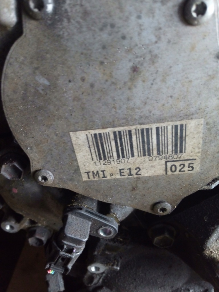 Toyota auris 2 13-18 двигун стійку  1nd 1,4 d-4d 90 km Недорого