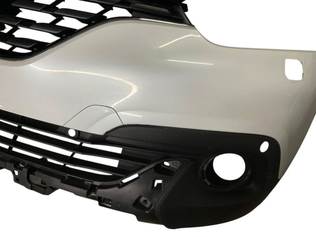 Бампер, решётка , решётка радиатора renault kadjar дорестайлинг  620220343r 673. Цена