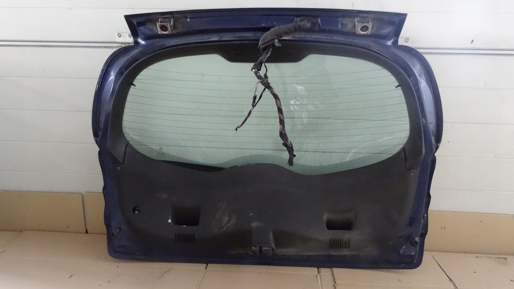 фото №8, Alfa romeo 147 крышка багажника задняя hb