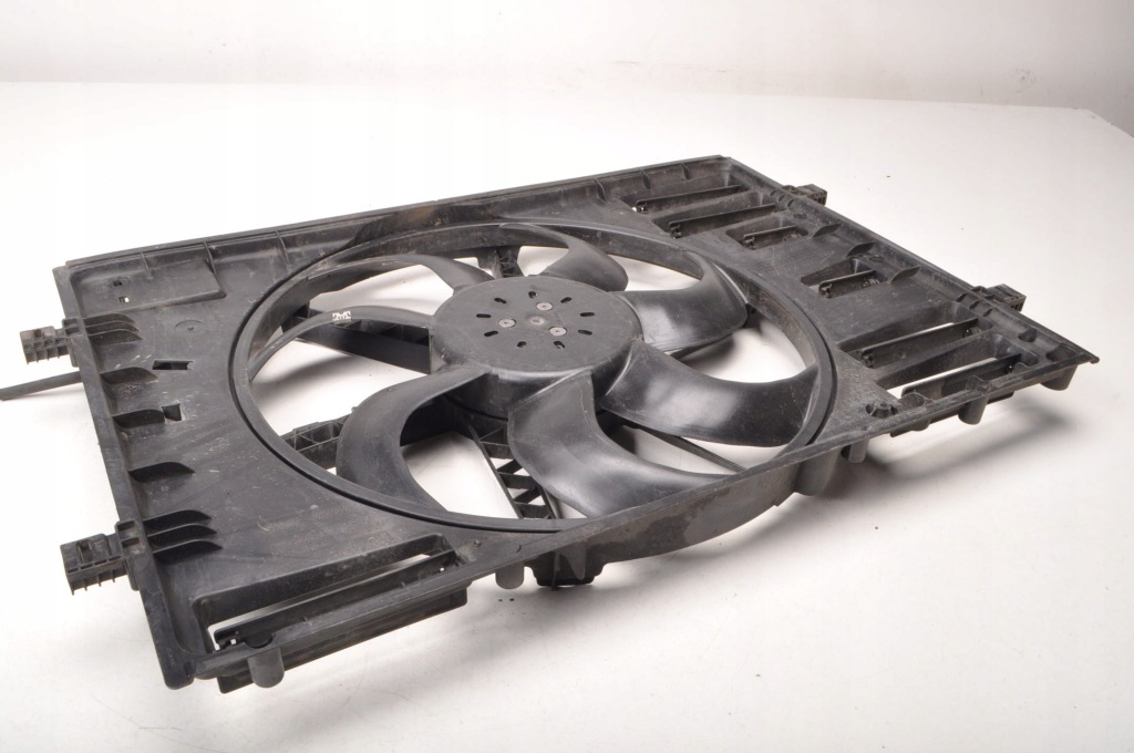 Leon 3 golf vii kodiaq a3 8y 2.0 tdi вентилятор радіатора 5q0121203de Зі Шроту