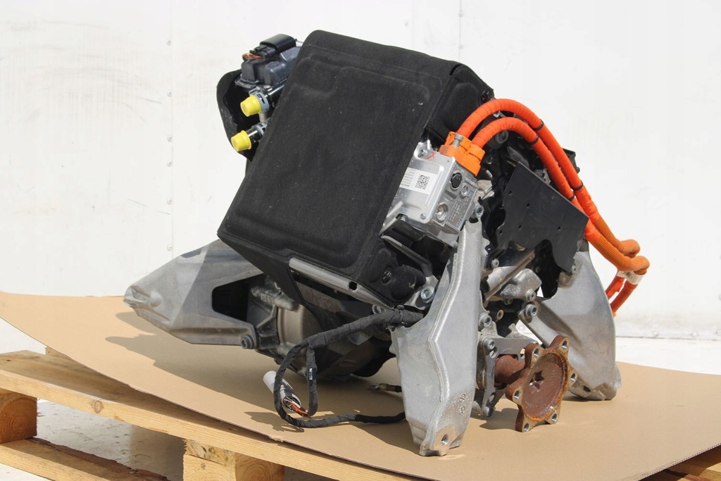 Audi e-tron двигун eas easa 0ef901141ag перед передній etron 4ke399313b 0ma3 Київ