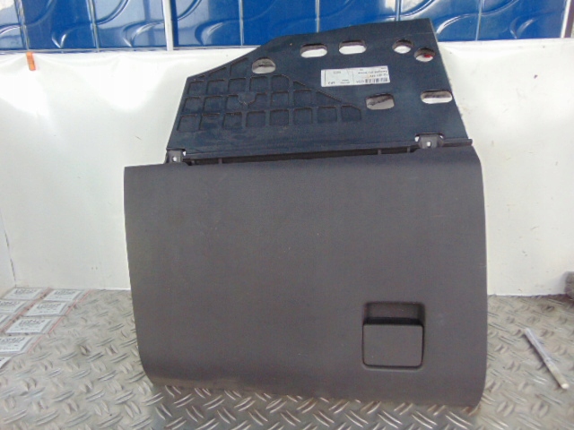 фото №1, Opel vectra бардачок