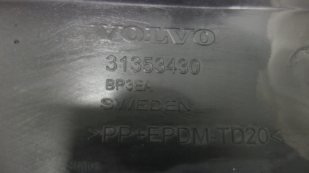 фото №11, Volvo xc90 ii бампер задний 492