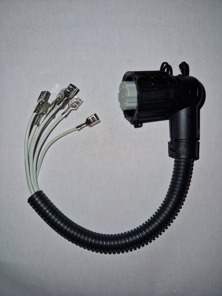 фото №1, Штекер джгут колодка кабель лампи задня