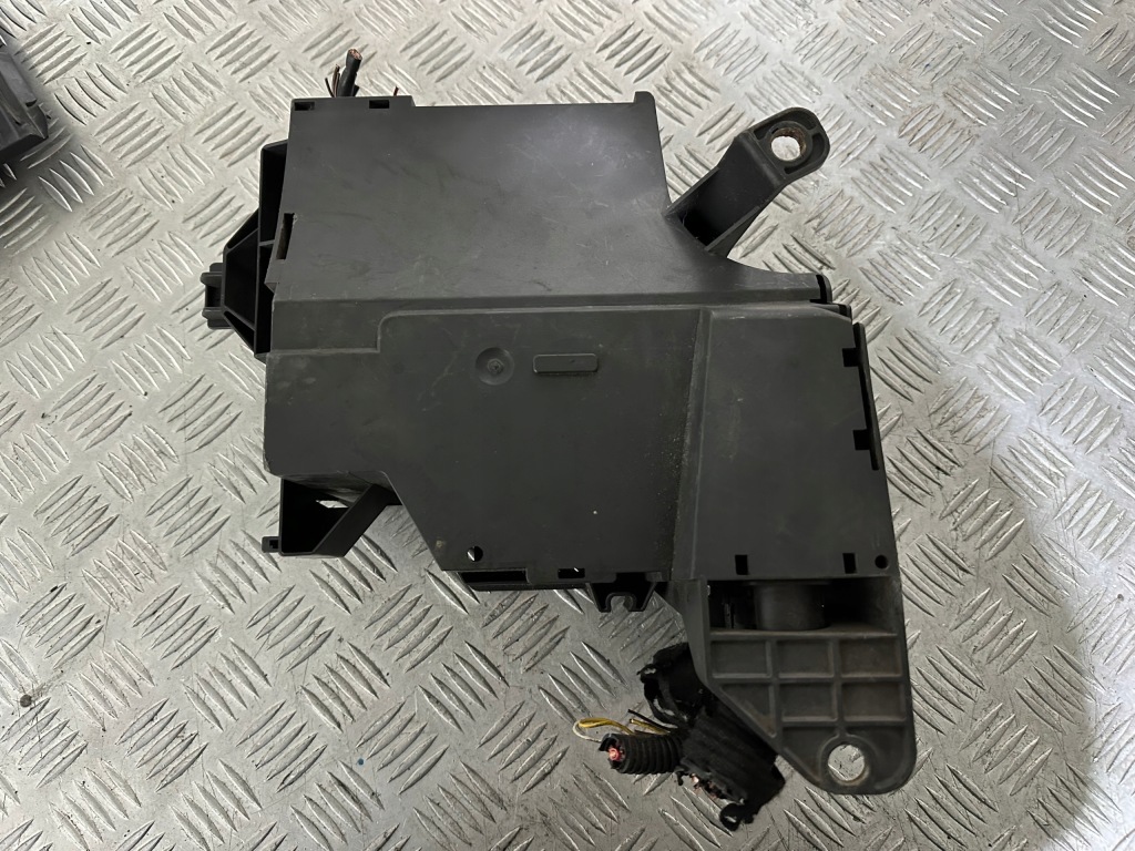 фото №8, Opel combo c corsa c коробка запобіжників 13109962