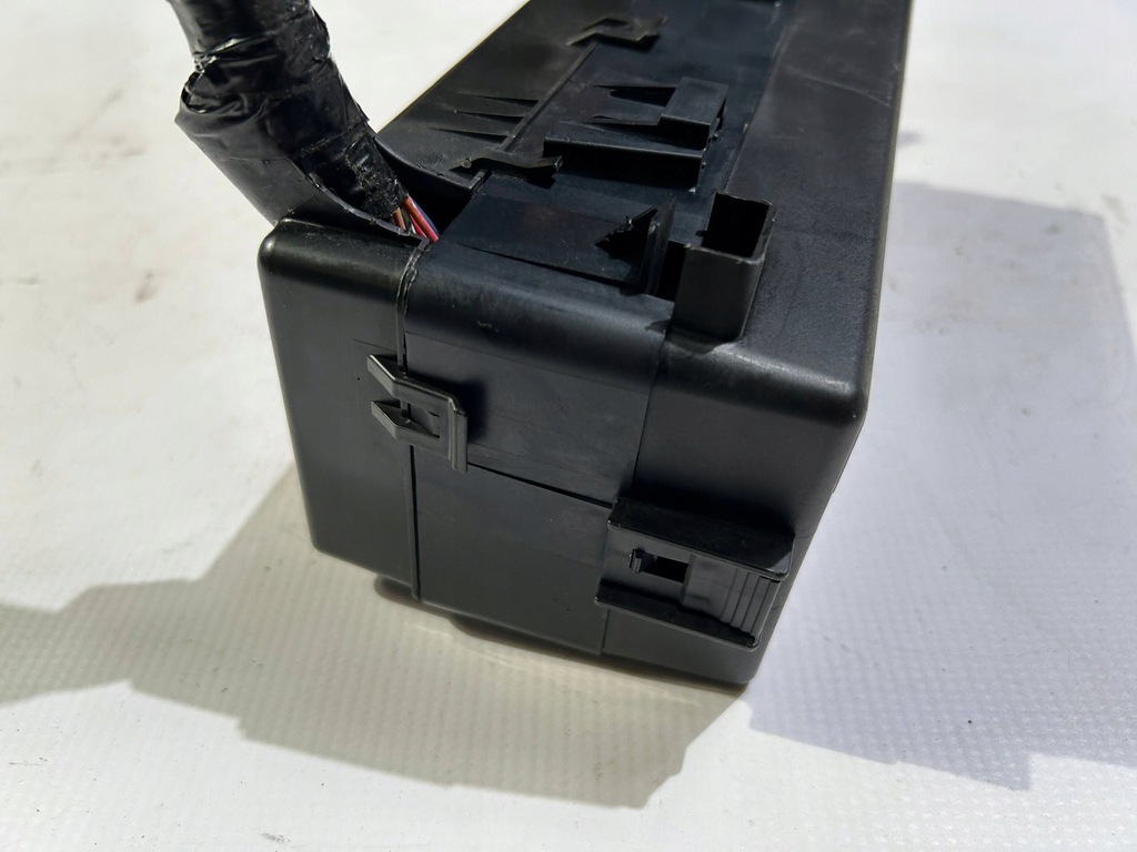 фото №5, Коробка запобіжників bazpieczniki комплект dodge charger challenger 2015-