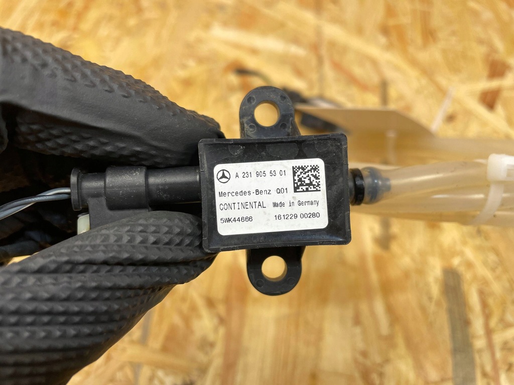 фото №10, Датчик лента защиты пешеходов штекер mercedes sl r231 a2319055301