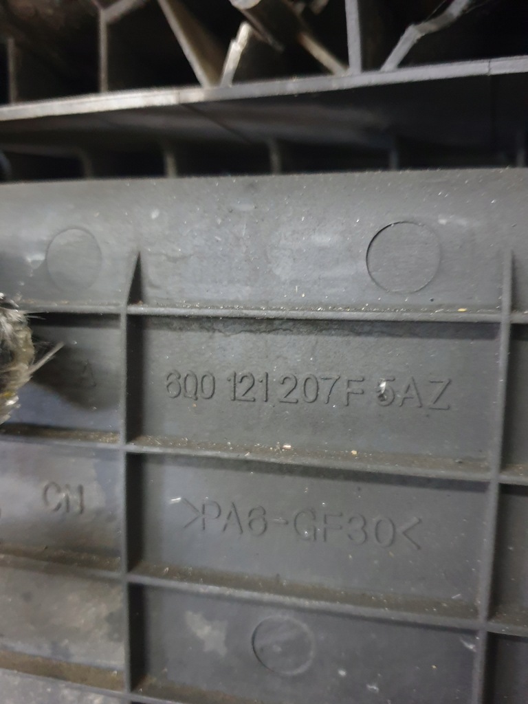 фото №5, Pas передній радіатор volkswagen polo 1.4