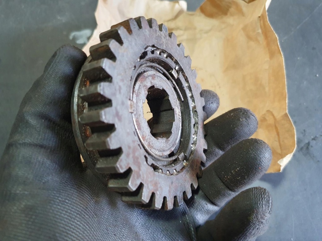 фото №9, Колесо зубчасте коробки оригінал prl nowe міцні żuk nysa warszawa gaz fiat