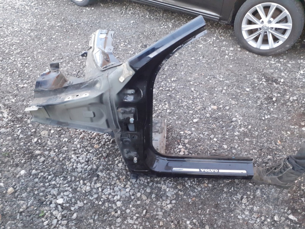 фото №1, Volvo s60 ii v60 10-18 блок двигателя передний a четверть порог левый 452