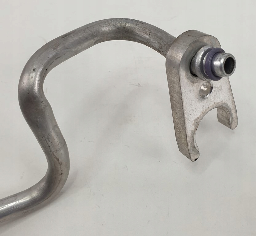 Пабтрубок  трубка кондиционера mercedes w168 1.4 8v Доставка