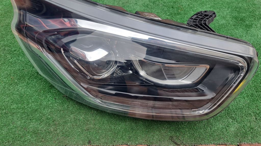 фото №1, Ford transit custom lift bi-xenon лампа передняя kpl