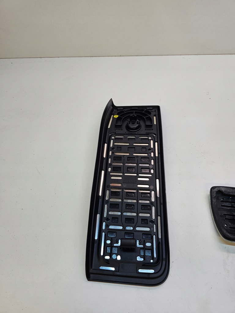 фото №6, Накладки na педалі підніжка audi a4 b9 a5 8w 8w1864777a s-line