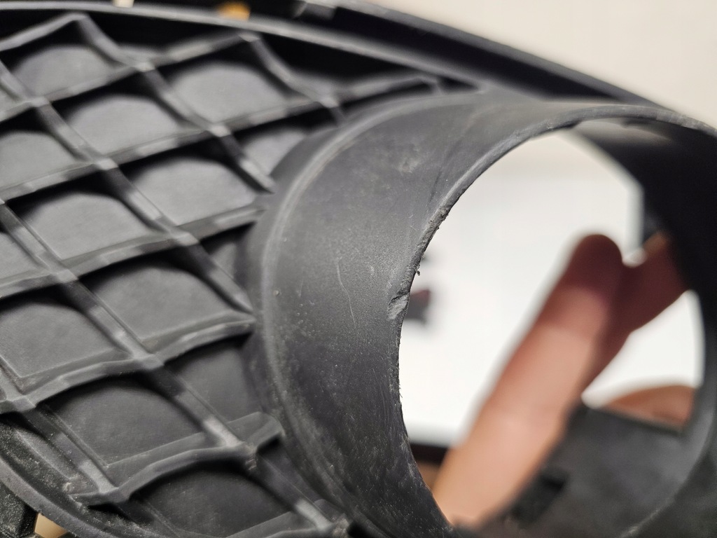 фото №7, Mercedes e-klasa w212 решётка бампера противотуманной фары левая a2128850823