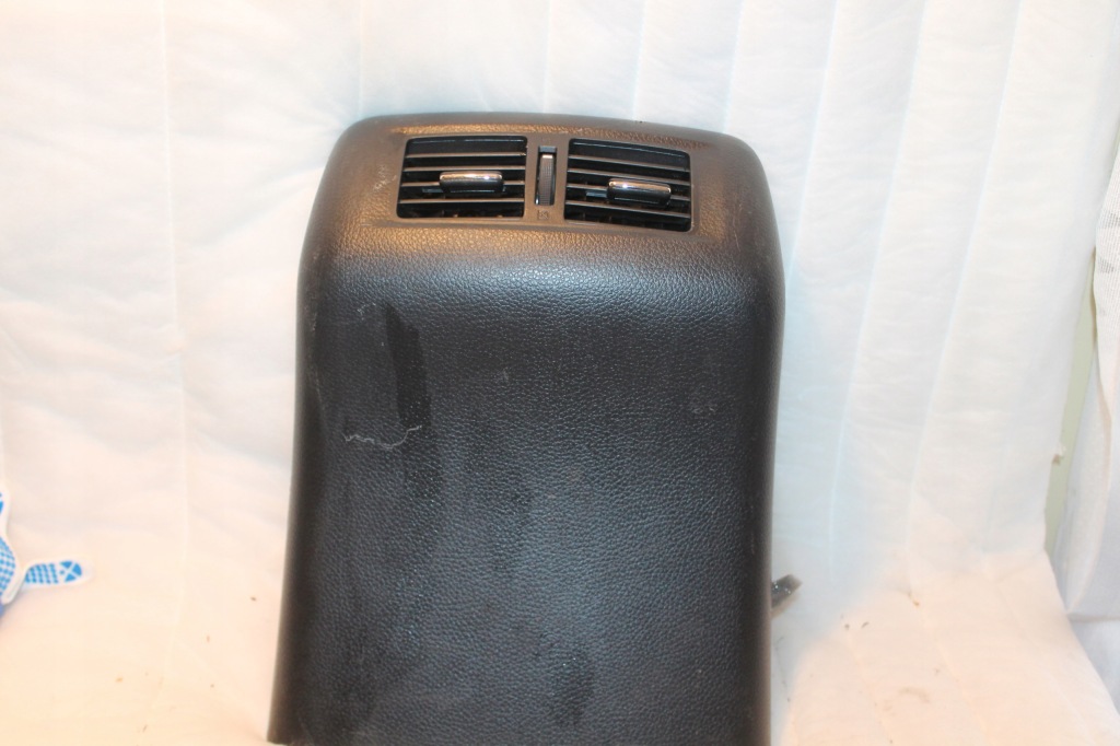 фото №1, Решітка обдув задня задня дифузор впуск nissan navara alaskan renault