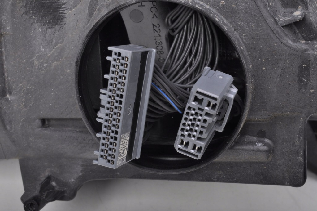 Volvo s60 v60 фара левая передняя перед mid led Киев