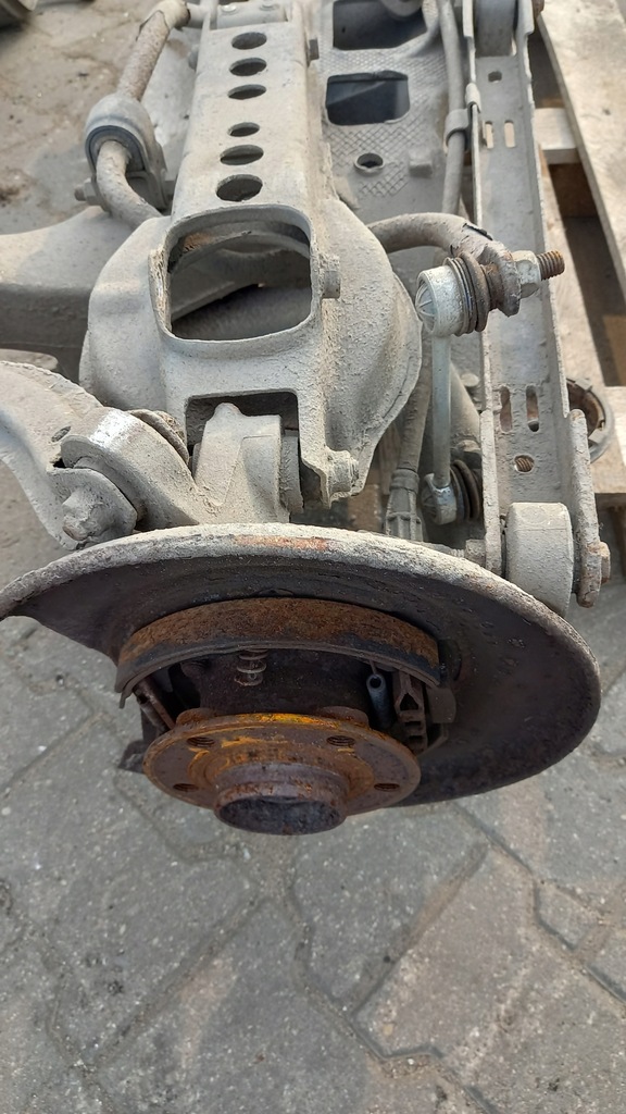 фото №11, Балка підвіска задня volvo s60 02r