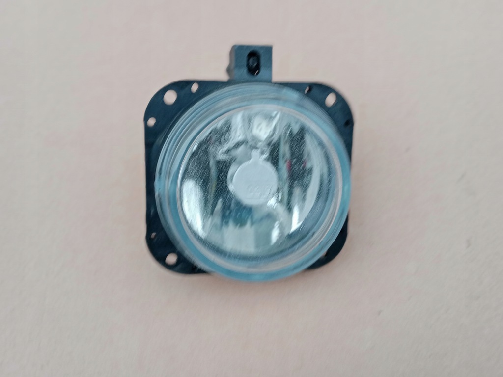 фото №1, Citroen xsara picasso правый противотуманная фара 1999-02r