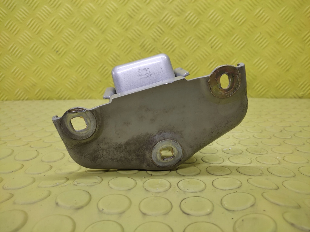 фото №6, Opel vivaro петля дверь левый задняя