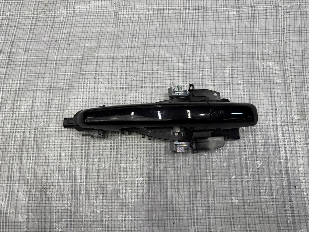 фото №1, Ручка дверь передняя левая jaguar f-pace lift r-dynamic 23-